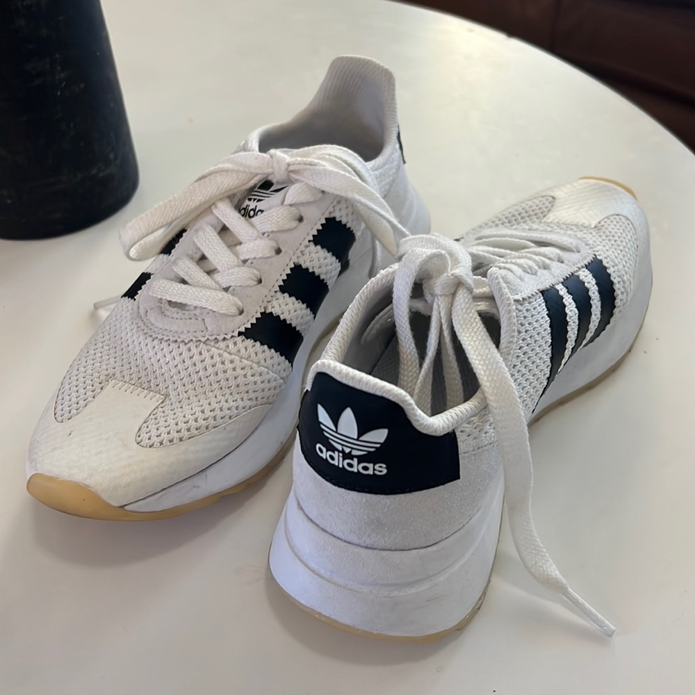 Adidas tennis shoes